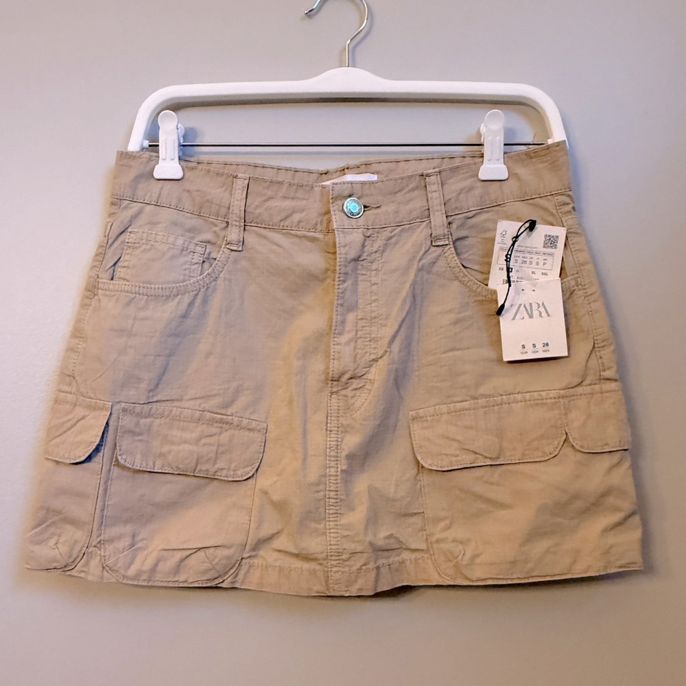 Zara Beige Cargo Mini Skirt